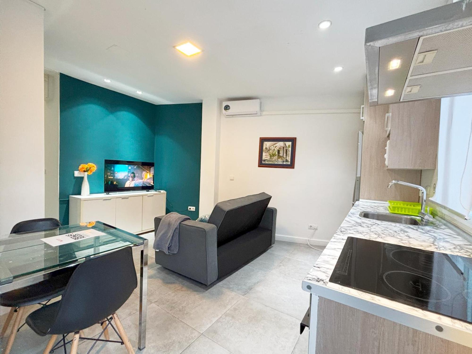 شقة Luminoso, Con Patio Y Buena Zona مدريد المظهر الخارجي الصورة
